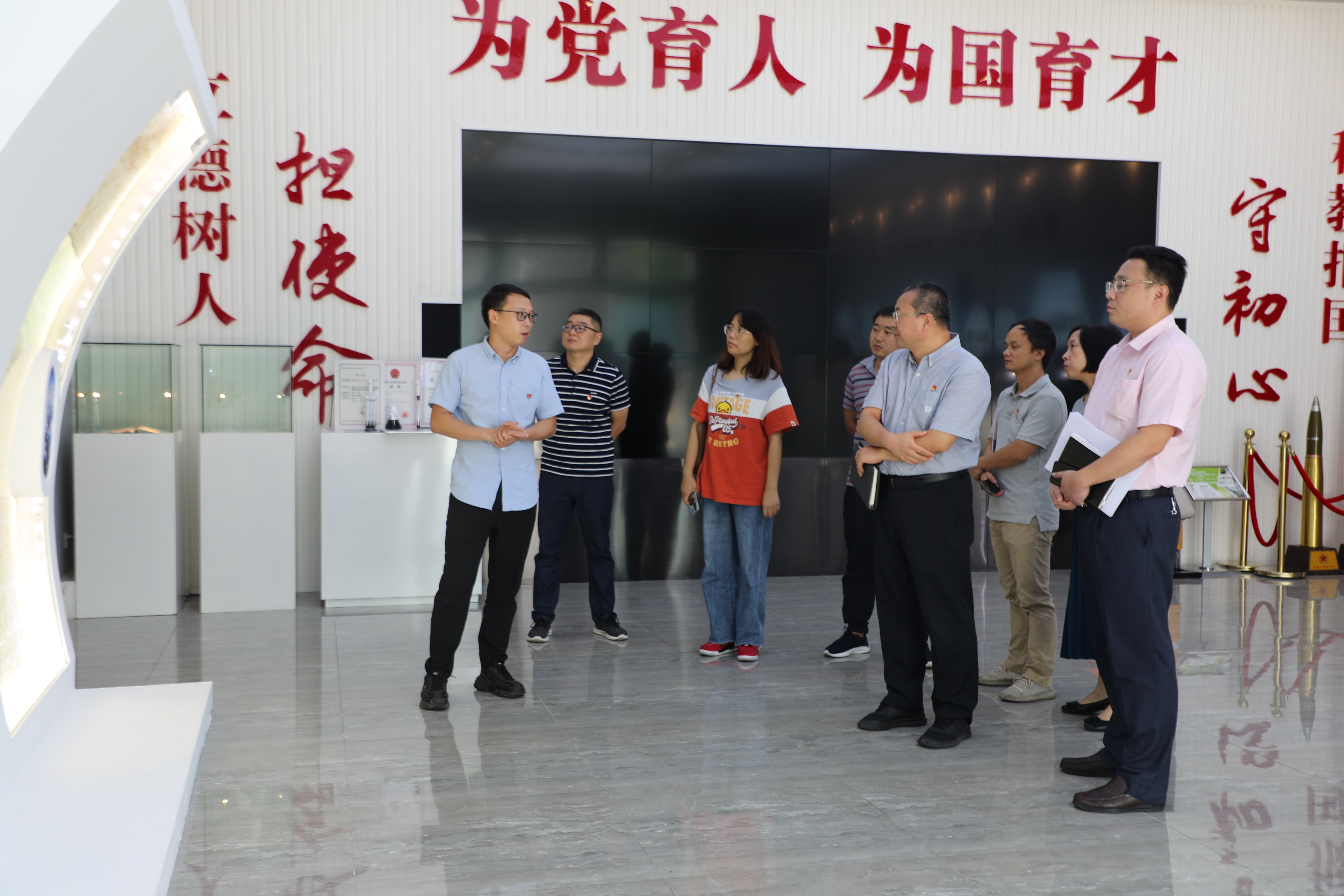 1632967156789088478.jpg 1632967156789088478.jpg